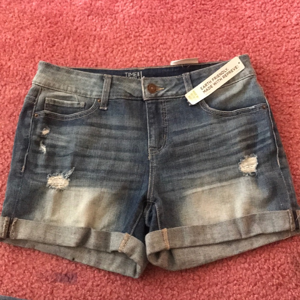 Mid Rise Jean Shorts With Rips